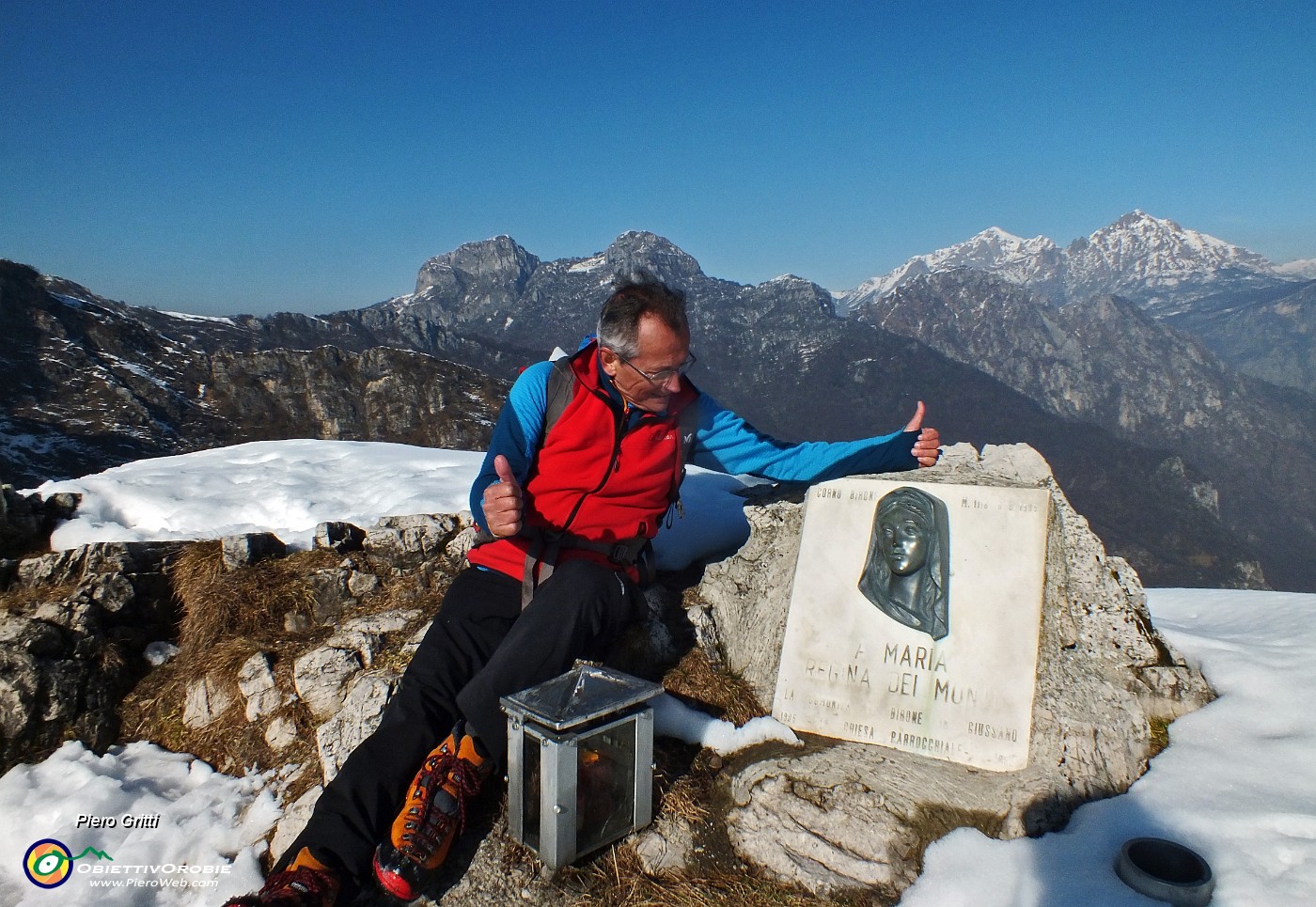 52 Maria, Regina dei monti -Corno Birone con vista in Corni di Canzo e Grigne.JPG